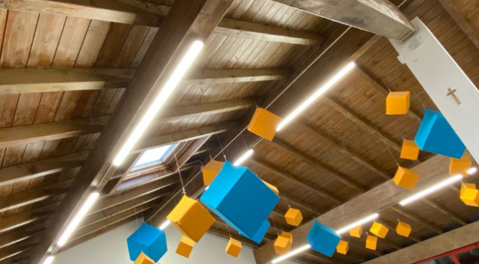 Ballabio, nuovo impianto di illuminazione alla scuola “Fantasia”