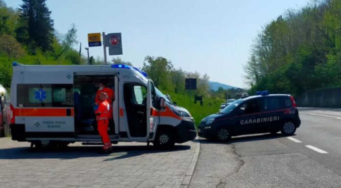 Incidente a Santa Maria Hoè tra auto e moto, elisoccorso sul posto incidente santa maria hoè