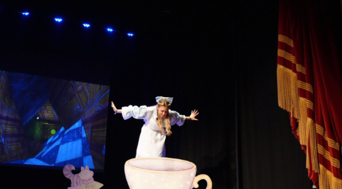 Mandello. Il Festival della Letteratura si apre con “Alice nel paese delle meraviglie”