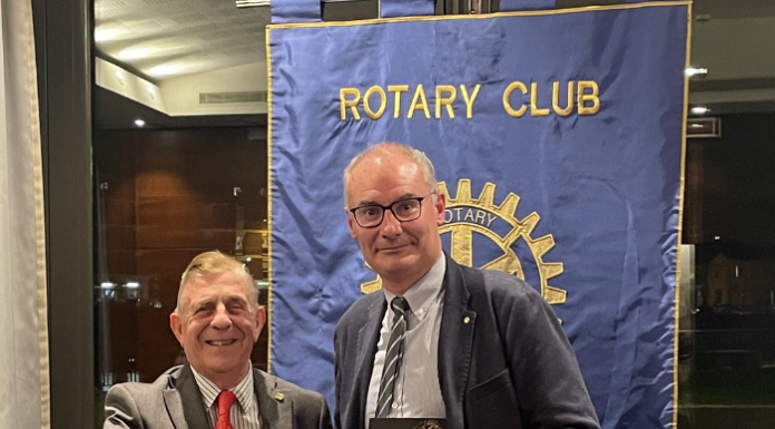 Al Rotary Club Lecco si parla di Inquinamento Digitale