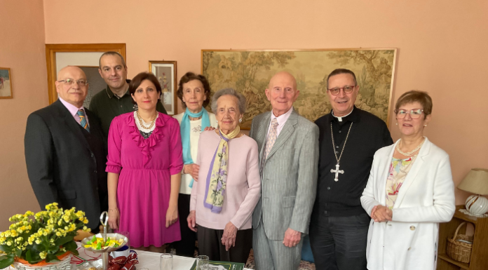 Valmadrera festeggia i 102 anni di nonna Teresina Dell’Oro