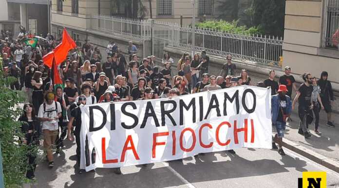 Un migliaio di partecipanti alla manifestazione contro la Fiocchi Munizioni Corteo_contro_la_fiocchi_munizioni_20240518