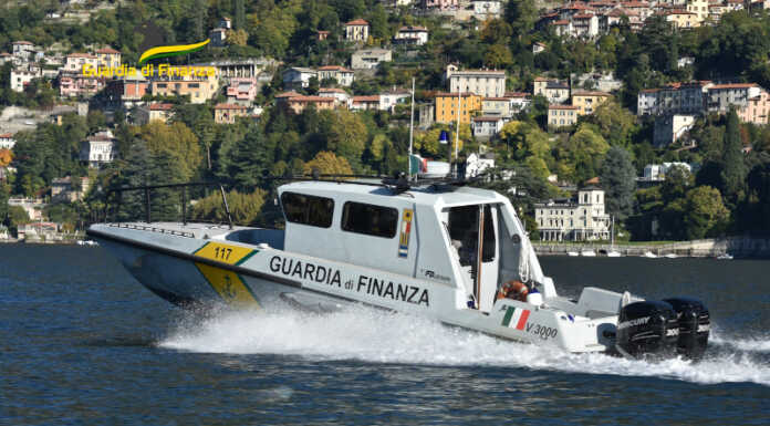 Irregolarità demaniali a Oliveto Lario, canoni evasi per oltre 240mila euro Guardia di finanza barca lago