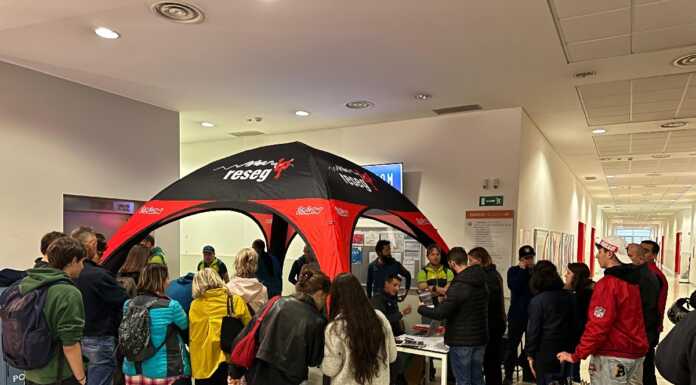 Resegup 2024: briefing con i volontari e consegna maglietta Staff Resegup 2024 volontari