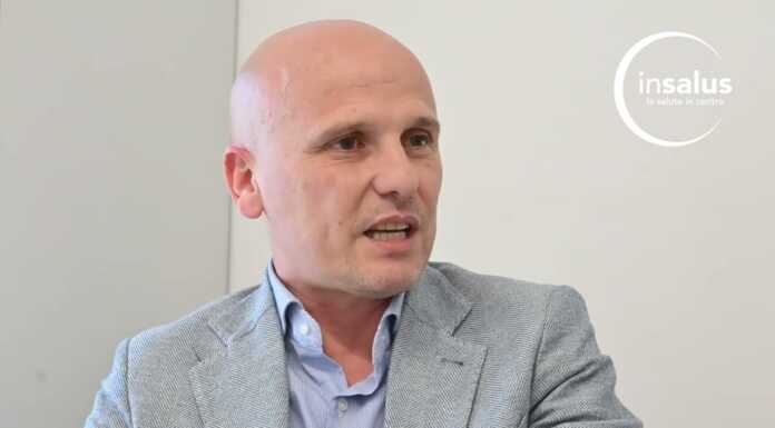 Mal di schiena, se il dolore non passa: terapia o intervento?