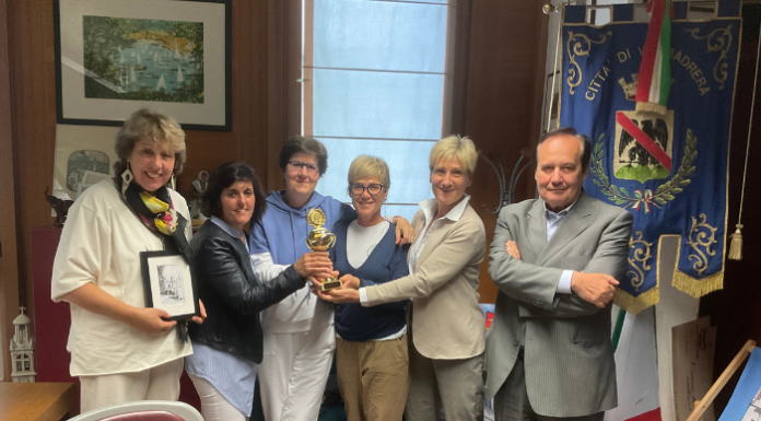 Torneo di tennis tra città gemellate: la coppa va a Valmadrera