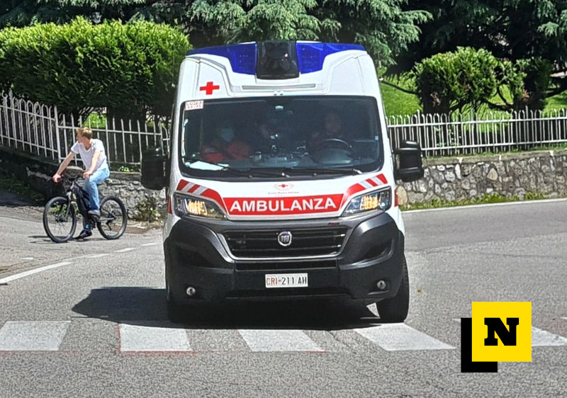 Ambulanza pomedo incidente