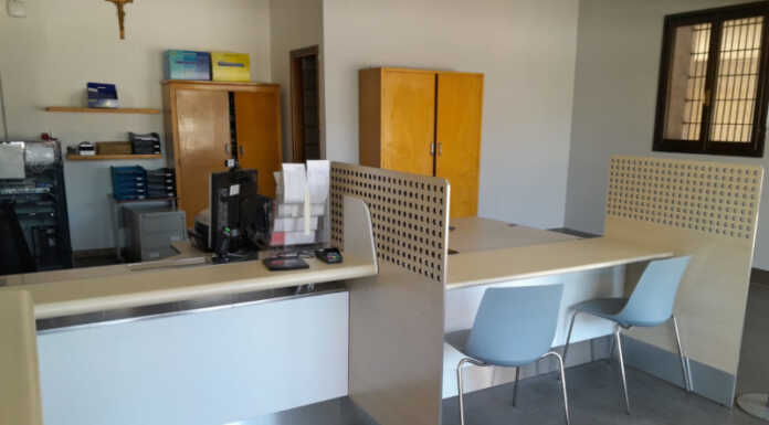 Lierna, nuovamente operativo l’ufficio postale dopo gli interventi Polis Ufficio postale Lierna