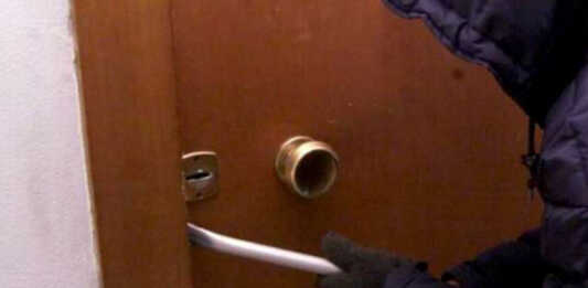 Calco nella morsa di ladri: colpi in via Saint Germain Laprade e via Ghislanzoni ladro ladri generica