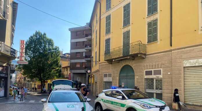 Sicurezza, Fragomeli attacca la destra: “Quando deve fare sul serio, abbandona i comuni” Polizia Locale Lecco