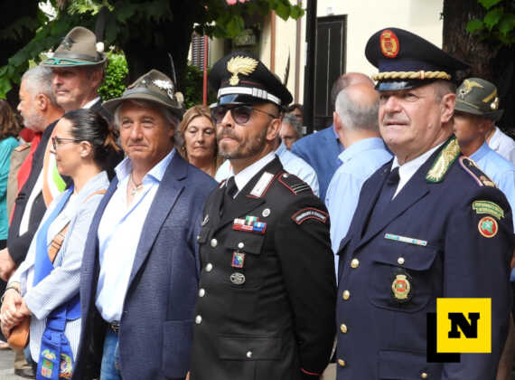 Capogruppo Alpini di Galbiate Roberto Tentori, Leonardo Casella Comandante Stazione Carabinieri di Olginate, Comandante Danilo Bolis