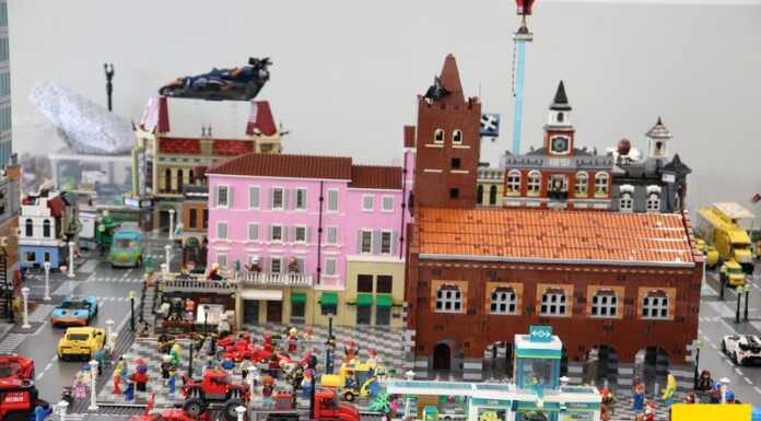 ItLUG 2024: 4000 metri quadri di opere create con i Lego. L’esposizione raccontata con le fotografie