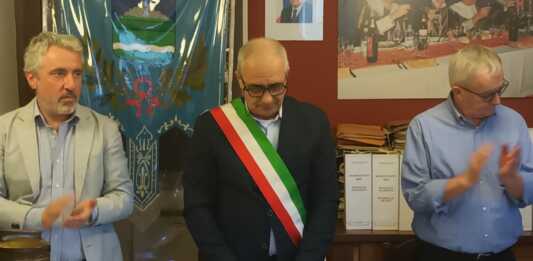 Parlasco: il sindaco Dino Pomi rassegna le dimissioni. Manca la fiducia di tre consiglieri