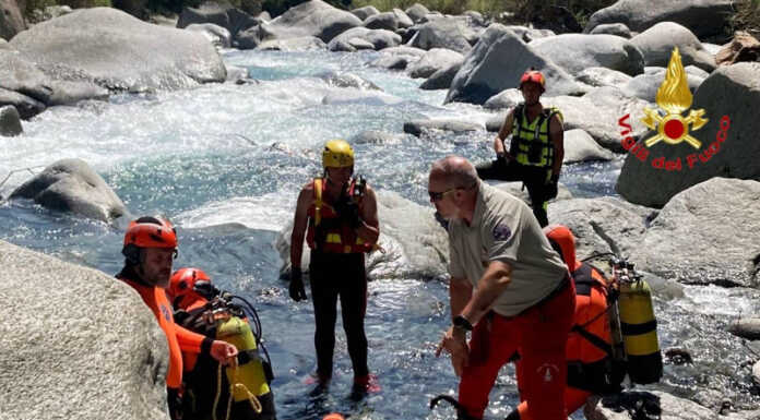 Val Masino. Ritrovato il corpo senza vita del 17enne trascinato dal torrente ragazzo-torrente-valmasino-ritrovamento-corpo-vigili-del-fuoco-20240711 (1)