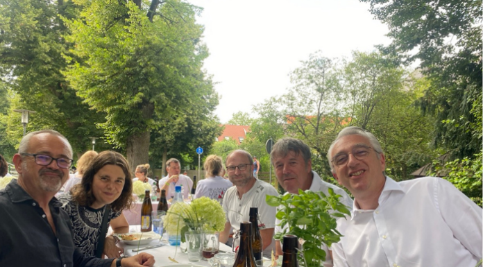Valmadrera. Gemellaggi: a Weissenhorn la “Cena in Bianco e Nero”