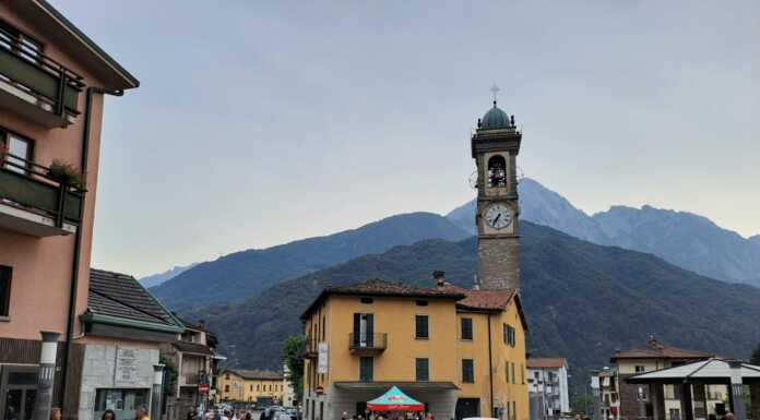 Introbio. Notturna al lago di Sasso, cena alpina e aperitivo in piazza