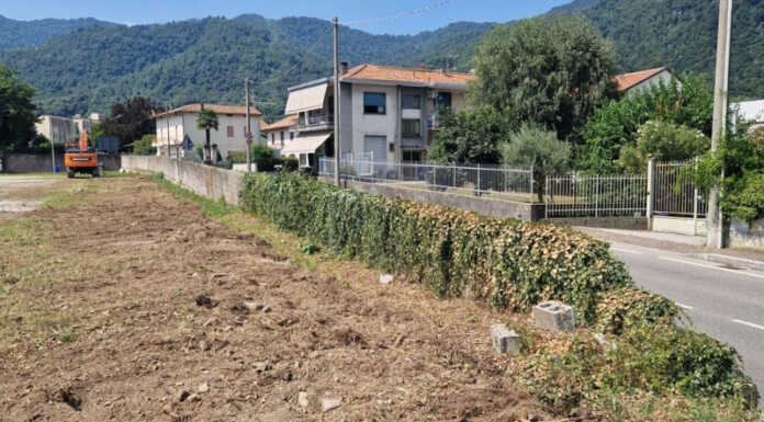 Valgreghentino. Al via i lavori per il marciapiede in via F.lli Kennedy Marciapiede via Kennedy valgreghentino