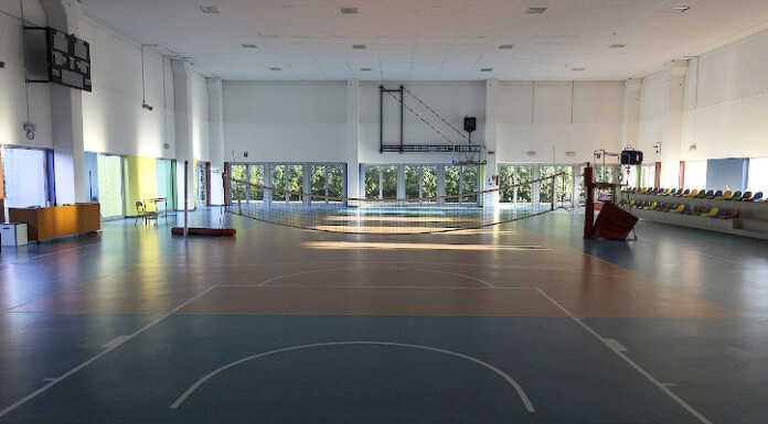 Merate, condensa alla palestra di via Montello: “A breve i lavori sul tetto”