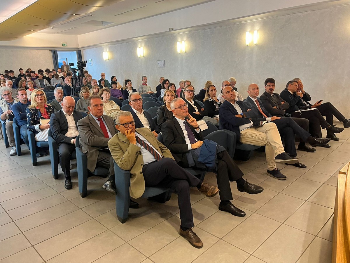 Convegno_confcommercio_intelligenza_artificiale_20240919