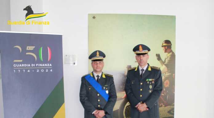 GDF Lecco: cambio al vertice della Compagnia di Cernusco Lombardone GdF cernusco lombardone Tenente Gianluca Mazzei e Pasquale D'Aloia