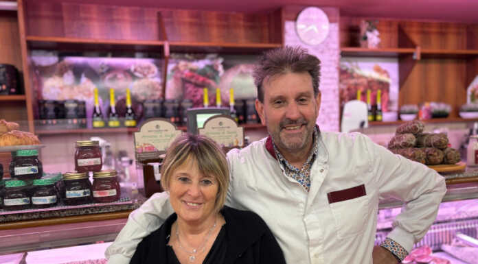 Futuro incerto per il Gaggio Market: “Devo chiudere per problemi di salute” Giovanna e Enrico Valsecchi Gaggio Market Malgrate (1)