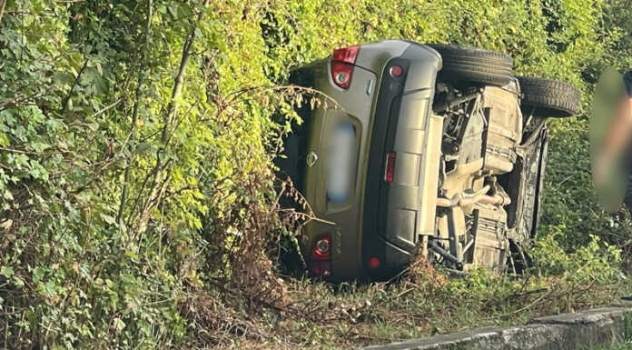 Torre de’ Busi. Incidente in via Mandamentale, intervento dell’elisoccorso Incidente auto ribaltata via Mandamentale