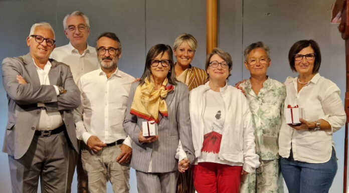 Pensionamenti nella scuola: Valmadrera ringrazia Mariella Regazzoni e Franca Sterrantino Pensionamenti insegnanti Valmadrera