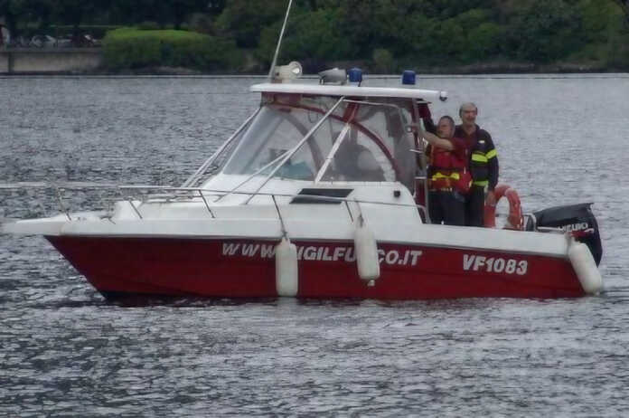 Pilotina Vigili Fuoco generica lago