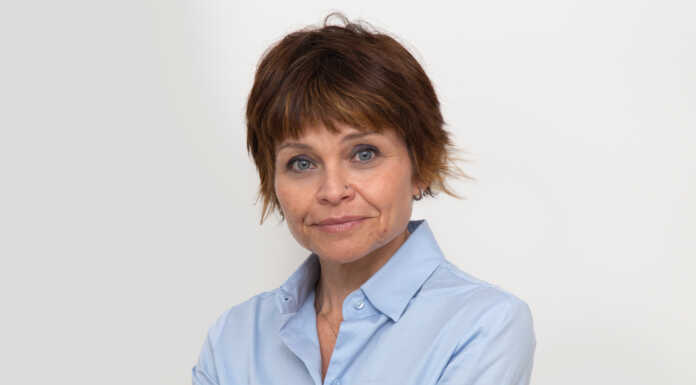 Menopausa: come prendersi cura di se stesse Tiziana Dell Anna dottoressa InSalus