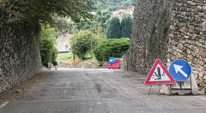 Montevecchia, via Belsedere chiude per lavori di asfaltatura