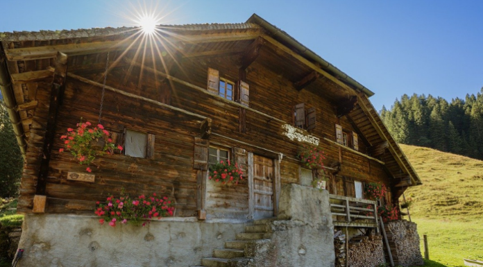 Turismo sostenibile: un italiano su quattro sceglie vacanze “green” per contrastare l’overtourism