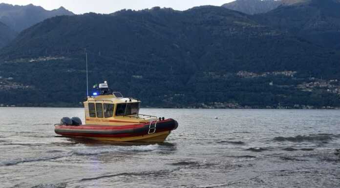 Colico. Disavventura in barca a vela, marito e moglie soccorsi nel lago
