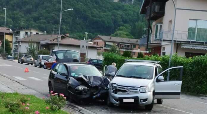 Incidente stradale fra due auto a Ballabio: coinvolte tre persone