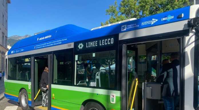Mobilità sostenibile, in città entrano in servizio quattro nuovi bus elettrici