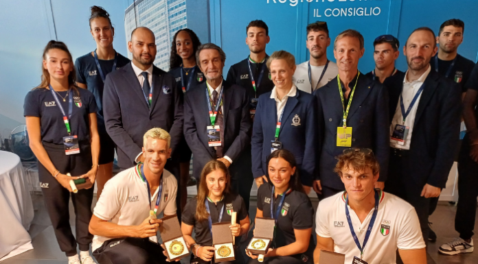 Andrea Panizza e i campioni olimpici lombardi premiati da Regione