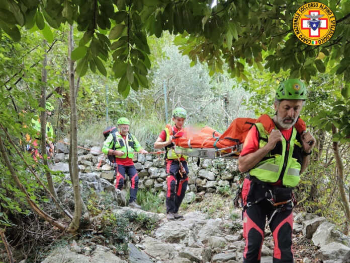 soccorso alpino barella