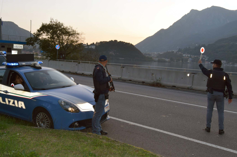 controlli polizia di stato lecco