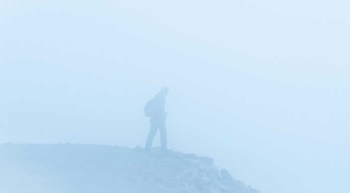 Montagna. Le Guide Alpine spiegano i rischi delle escursioni autunnali Guide alpine nebbia montagna