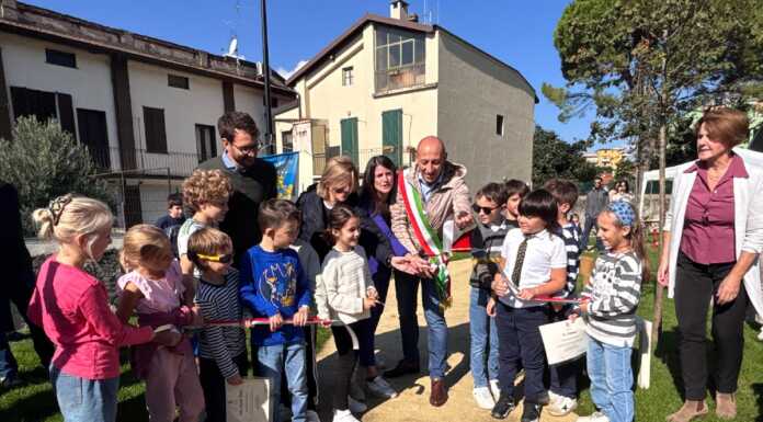 Inaugurato il parco giochi “L’isola della felicità” di Pescarenico Pescarenico inaugurazione parco l'isola della felicita