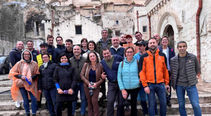 Voli cancellati. Tra le “vittime” anche i coscritti del ’74 di Premana coscritti premana classe 74 matera 2024