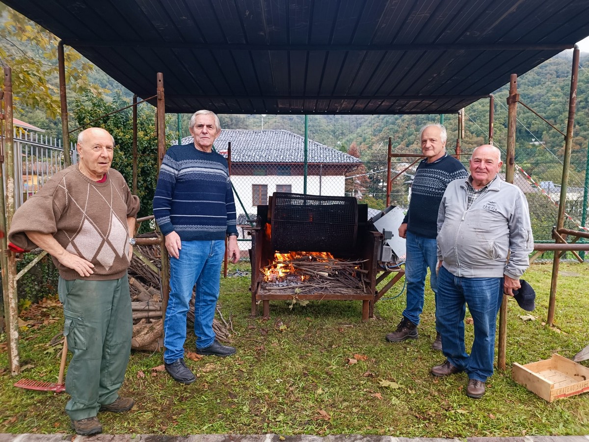 festa_nonni_asili_paritari_valle_san_martino_20241010