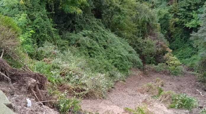 Malgrate. Ancora una frana a Pian Sciresa, tre famiglie evacuate frana pian sciresa