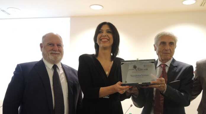 Con ‘I giorni di Vetro’, Nicoletta Verna vince il Premio Manzoni 2024
