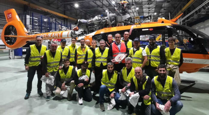 Il Soccorso alpino Valsassina-Valvarrone in visita alla Avincis Aviation soccorso alpino in visita a colico