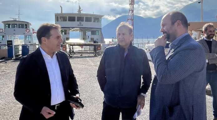 Dervio. Sopralluogo di Navigazione Laghi al cantiere navale