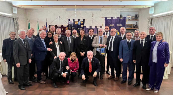 Cena conviviale per i Lions Club alla presenza del governatore Peronese