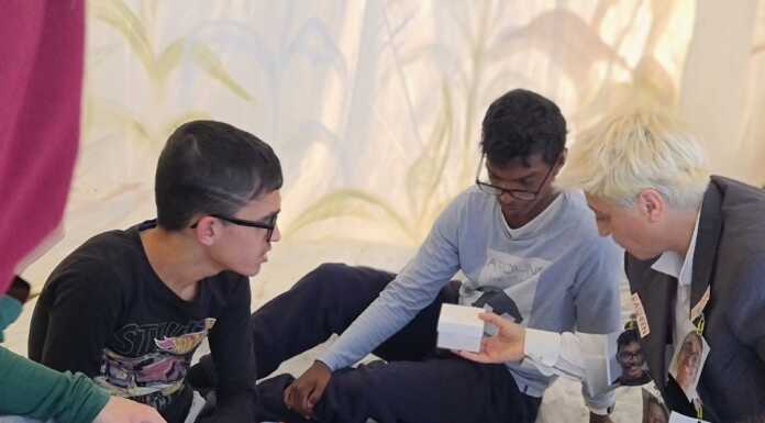 ArteVox e La Nostra Famiglia, il teatro che unisce e include Nostra Famiglia Bosisio Parini progetto teatro 2024 (1)