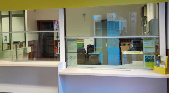 Primaluna. Di nuovo operativo l’ufficio postale dopo gli interventi Polis Primaluna Ufficio Postale