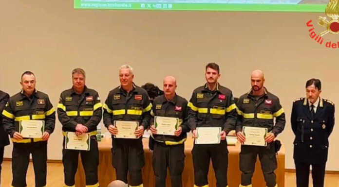Giornata sicurezza stradale: premiati i Vigili del Fuoco di Lecco e la Cri di Casatenovo Vigili del fuoco premiati a milano giornata sicurezza stradale