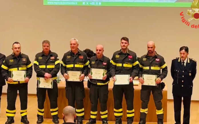 Vigili del fuoco premiati a milano giornata sicurezza stradale